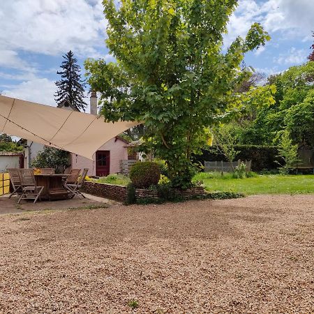 Le Calme A La Source Villa Brechamps Exterior foto